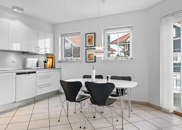 Lägenhet Casjen - 250m From The Sea By Interhome